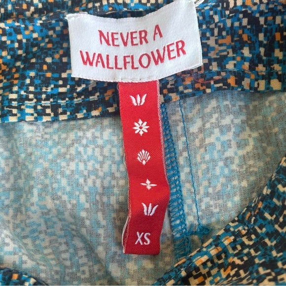 NWT Never A Wallflower Women’s XS Inverted Pleat Prairie Maxi Skirt Pixel Blue - Picture 7 of 8